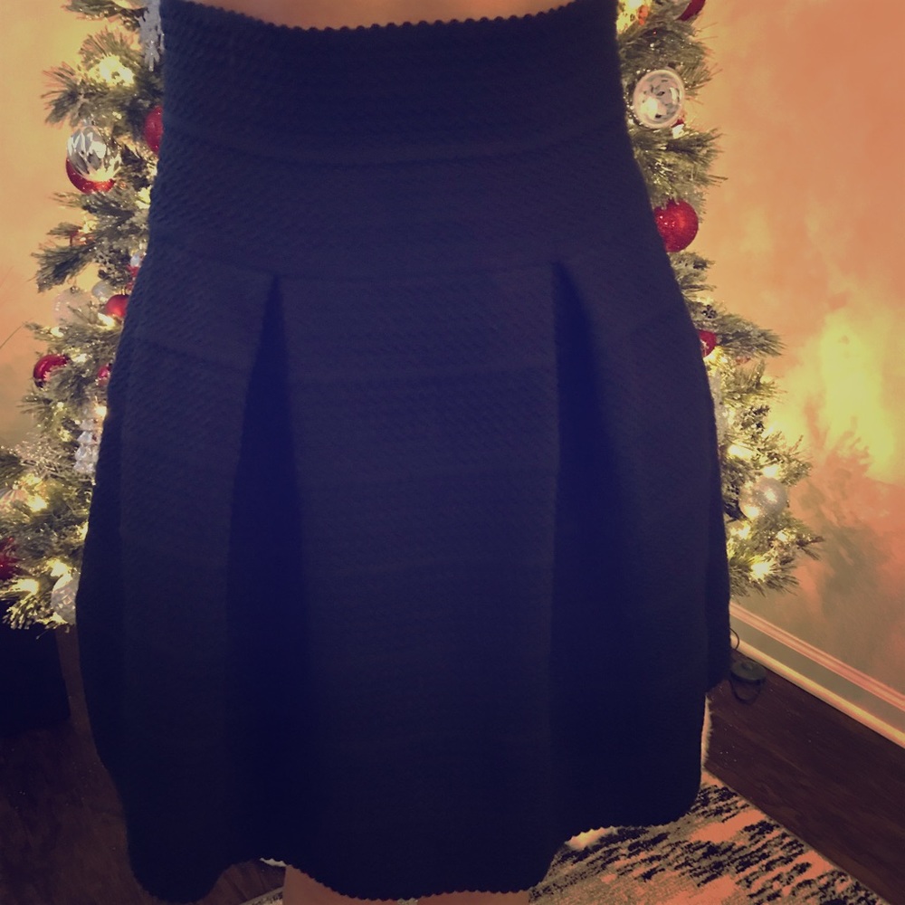 H&M Black Skirt